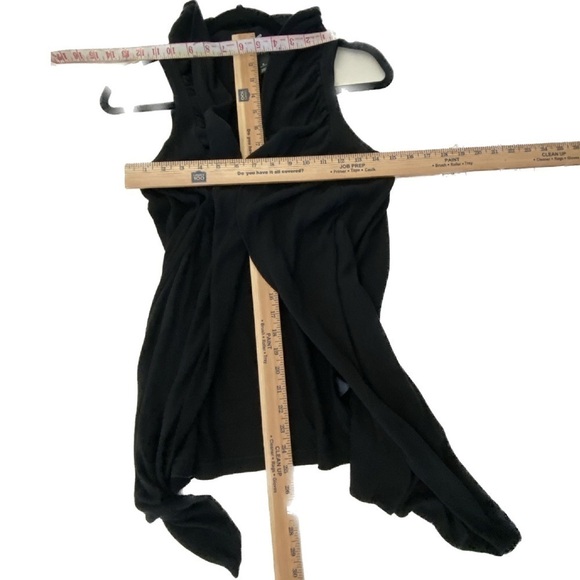 WHITE HOUSE BLACK MARKET Asymmetrical Black Vest Size Small - Picture 5 of 5
